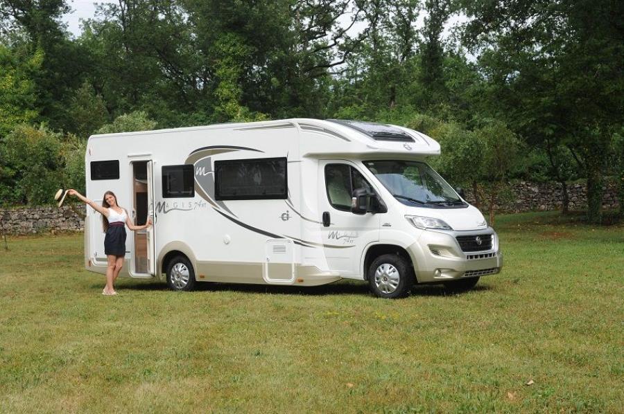  Caravans International Magis 74 XT 2016 года  (фото 3 из 3)